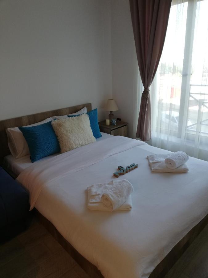 Apartman Adelfes P16, Milmari Resort โคเปานิก ภายนอก รูปภาพ